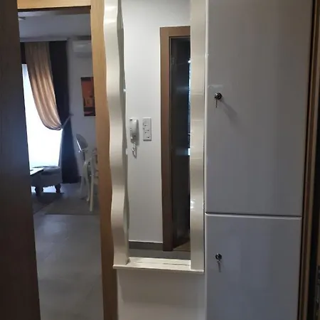 Soko Day 1 Lägenhet