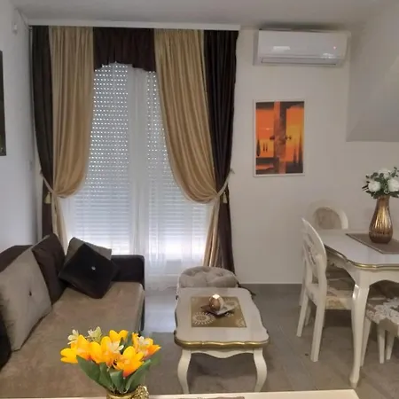 Lägenhet Soko Day 1 *