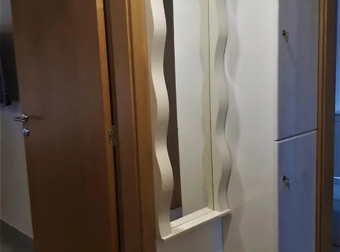 Soko Day 1 아파트 소코 반자